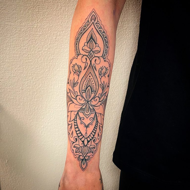 Tatuering gjord på Vallentuna Kliniken i Vallentuna